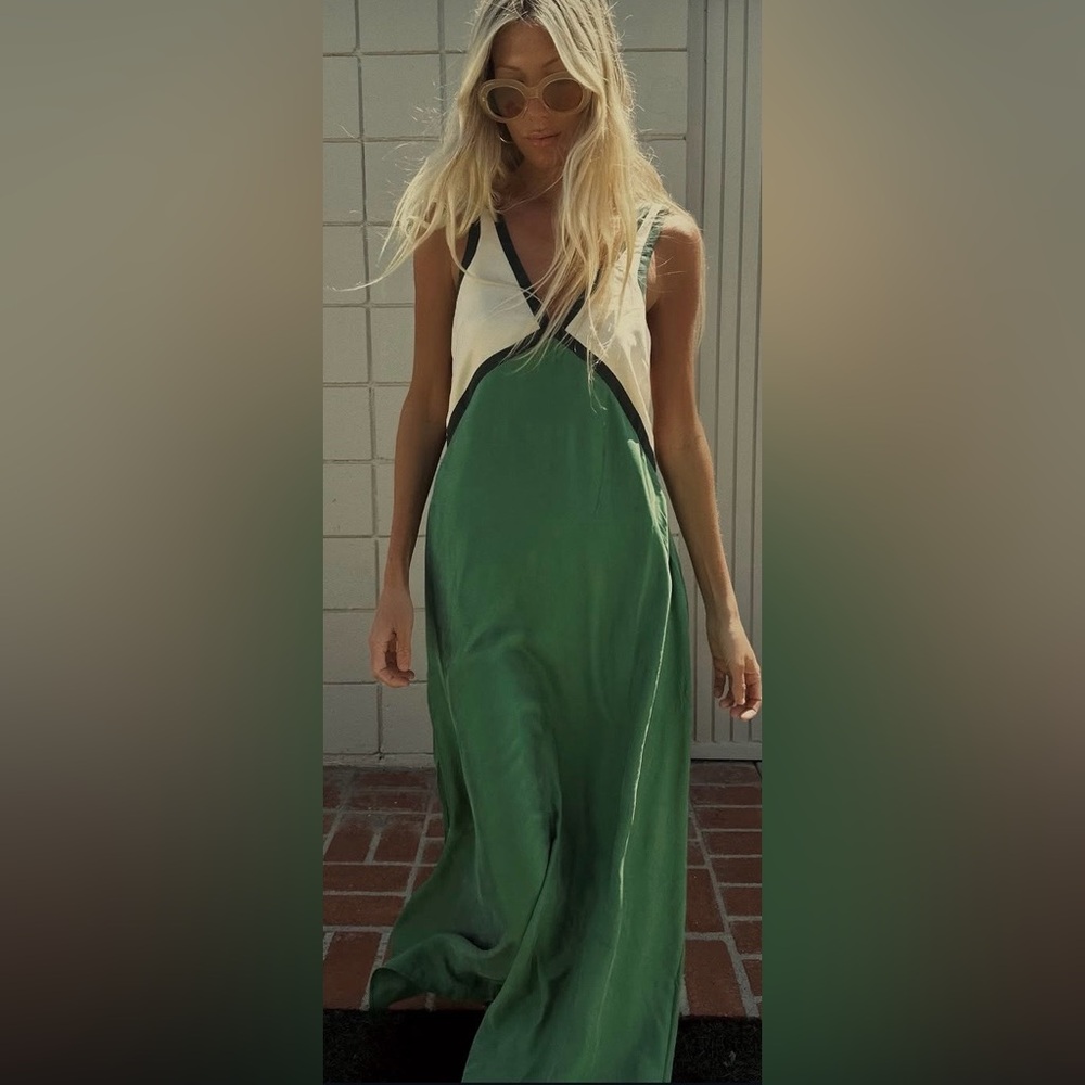 Commense Green and Cream V-Neck Maxi Dress with Black Trim